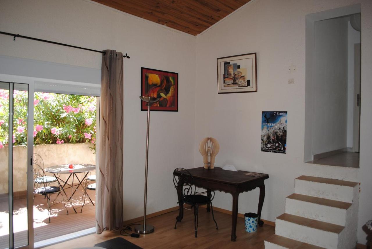 Chez Yvette , C'Est Chouette!! Bed and Breakfast Carcassonne Buitenkant foto